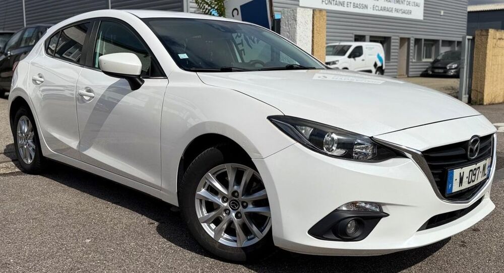 Mazda3 2.0 i 120 ch Center-Line B 2015 occasion 69680 CHASSIEU