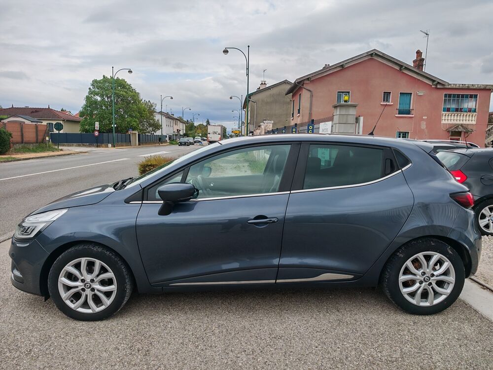 Clio IV 1.5 DCI 90 CV BOITE EDC FINTION INTENS BOSE 2016 occasion 01360 Balan