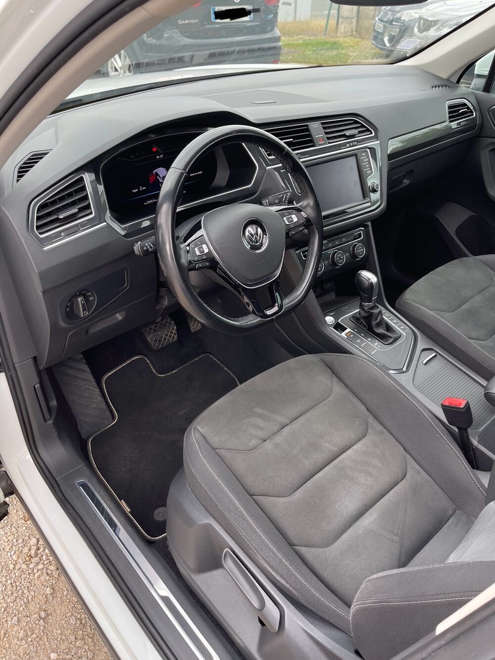 Tiguan 2.0 TDI 150 CH CARAT BUSINESS 2017 occasion 45130 Meung-sur-Loire