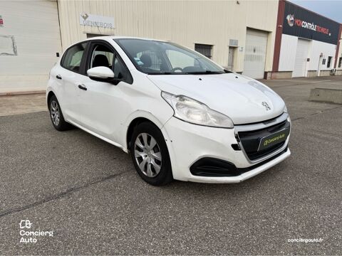 208 1.6 BlueHDI 75 soci&eacute;t&eacute; 2 places / CarPlay / Distribution neu 2016 occasion 69700 Givors