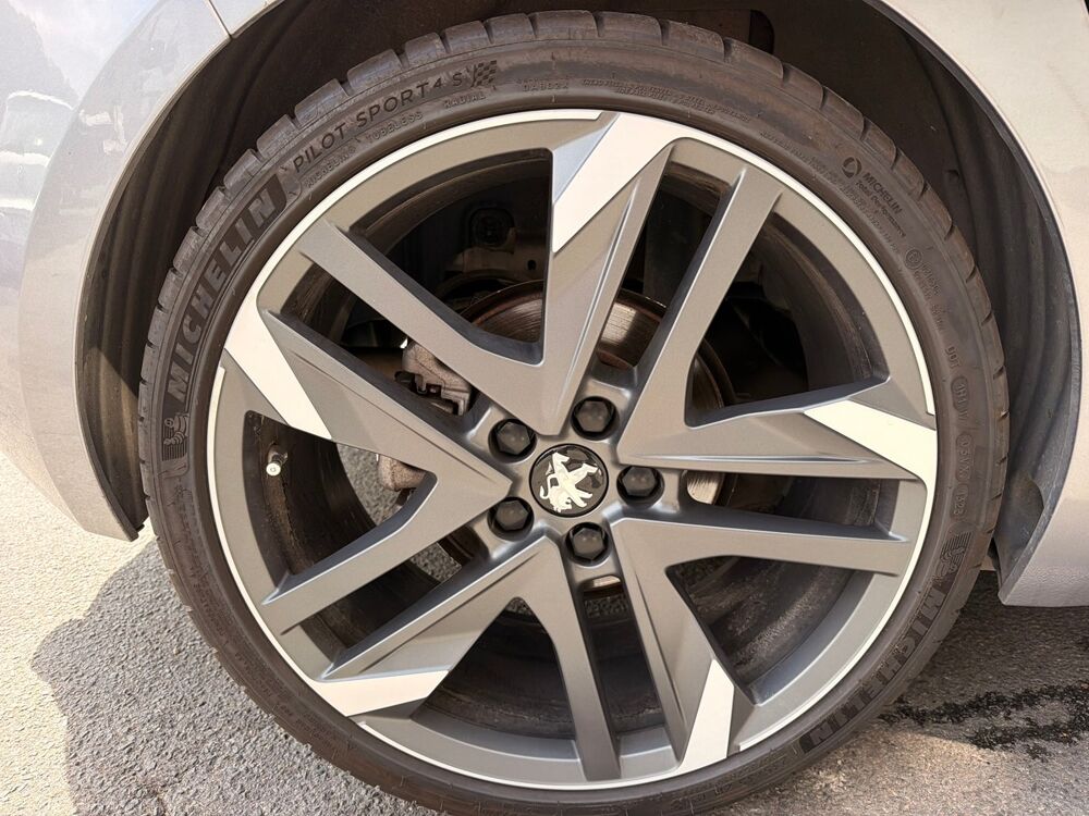 308 GTI By peugeot Sport T9 270 cv - Entretiens Peugeot 2015 occasion 95190 Goussainville