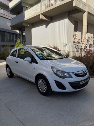 Corsa D 1.0L 12V PHASE 2 FINITION COOL LINE - MOTEUR &Agrave; CHAINE - EN 2013 occasion 45400 FLEURY-LES-AUBRAIS