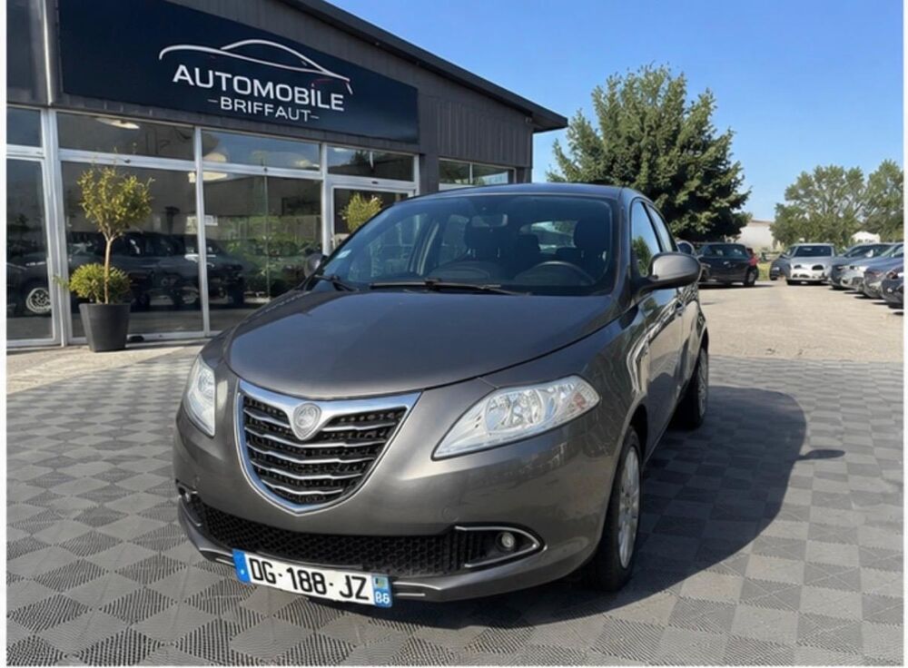 Ypsilon 1.2 GOLD 2014 occasion 13010 Marseille