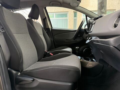 Yaris III Dynamic Business E-CVT 100h 2017 occasion 75019 Paris