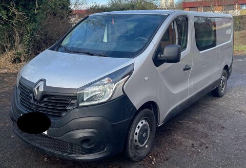 Annonce voiture Renault Trafic 8325 €