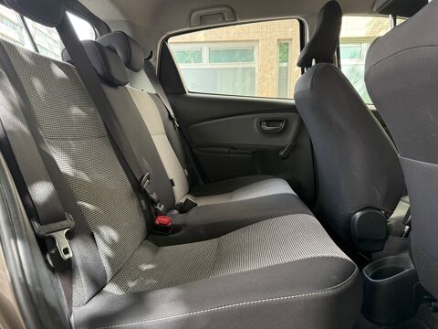 Yaris III Dynamic Business E-CVT 100h 2017 occasion 75019 Paris