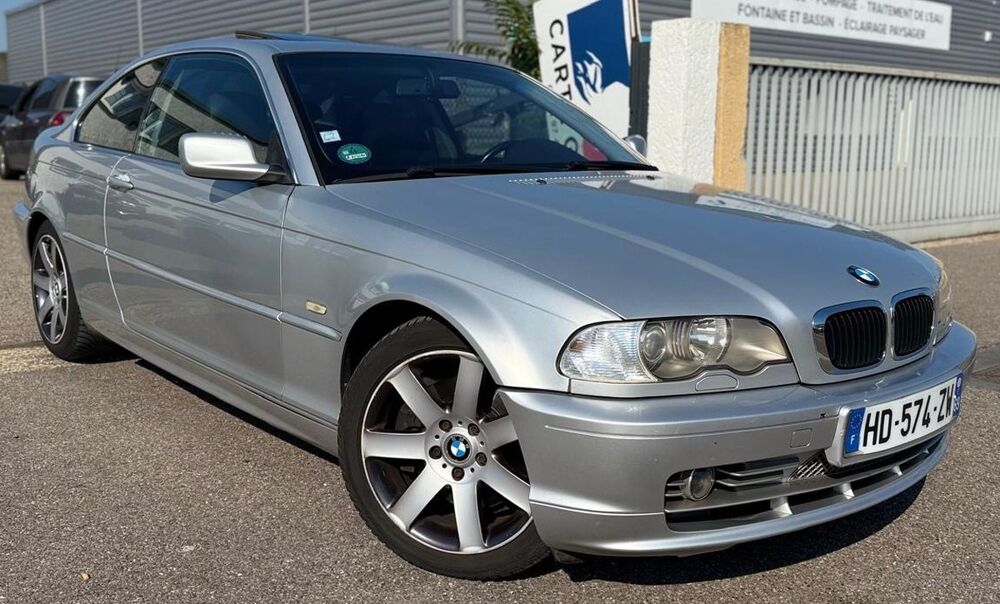 S&eacute;rie 3 330 ci Luxe BVA TBEG B 2003 occasion 69680 CHASSIEU