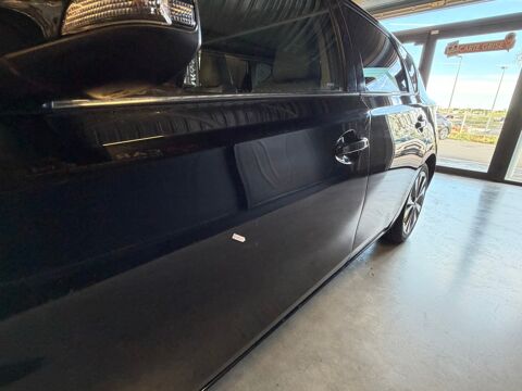 Auris II HYBRIDE 136H STYLE - 1&eacute;re main / Entretien 100% Toyota / 2015 occasion 34500 B&eacute;ziers