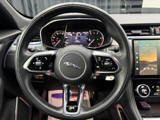 F-PACE R Dynamic SE 2.0D TURBO MHEV 2023 occasion 51350 CORMONTREUIL