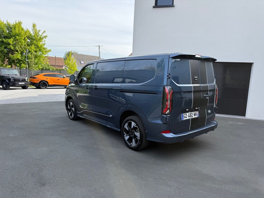 Transit Custom SPORT TDCI 170 CH AWD 4 ROUES MOTRICES / TVA / 14758 KMS 2024 occasion 62780 CUCQ