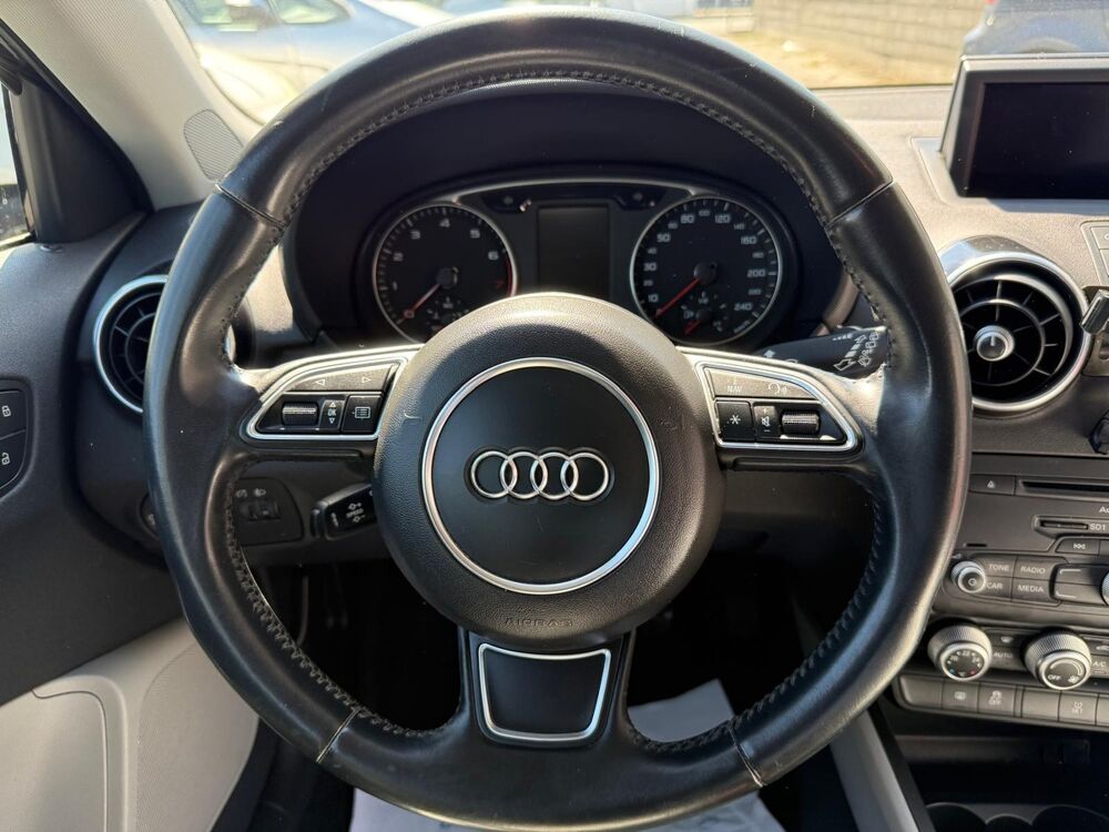 A1 1.2 tfsi sportback 2015 occasion 31120 PORTET SUR GARONNE