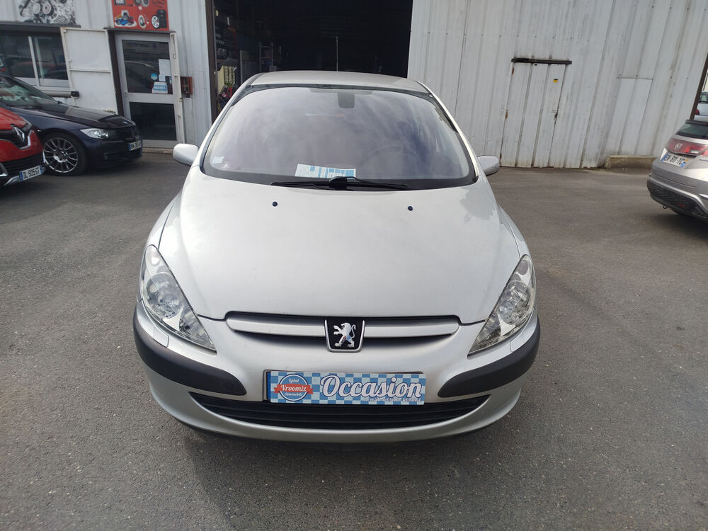 307 2.0 l hdi 90 CV Premium / kit distribtution neuf/4 pneus ne 2002 occasion 45770 Fleury-les-Aubrais