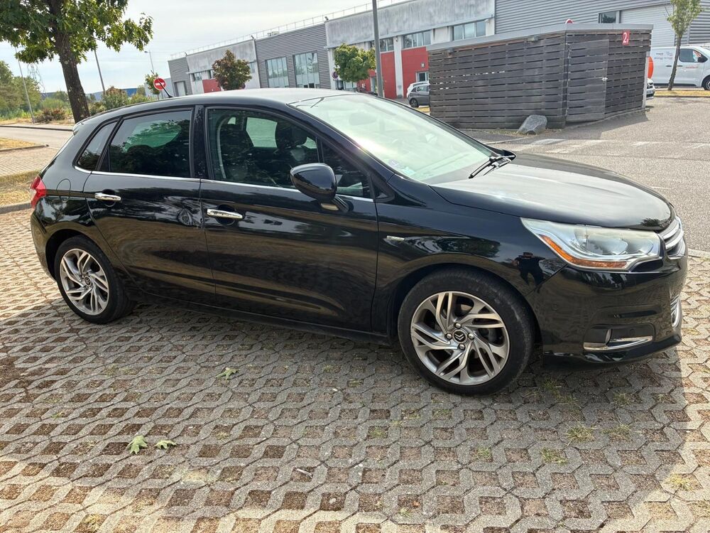 C4 1.6 vti 120cv bio&eacute;thanol exclusive 2012 occasion 69800 Saint-Priest