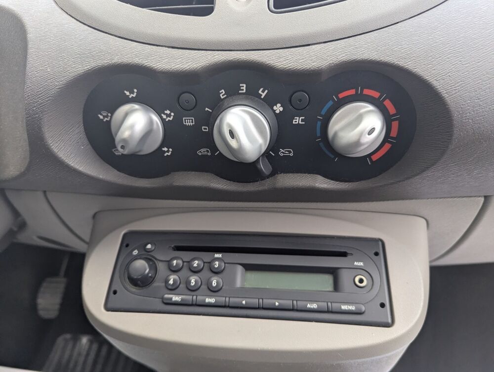 Twingo II 1.2 16V 75Cv Eco - Clim - 129.000kms 2011 occasion 50400 SAINT PLANCHERS