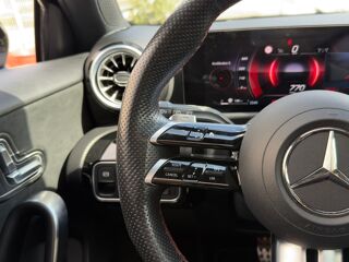 Classe A AMG Line 200 d 2.0 d 8G-DCT 150 ch - Toit ouvrant - Garantie 2023 occasion 95190 Goussainville