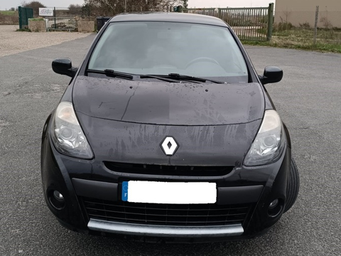 Clio III 1.2i 75cvx 2009 occasion 95420 Magny-en-Vexin