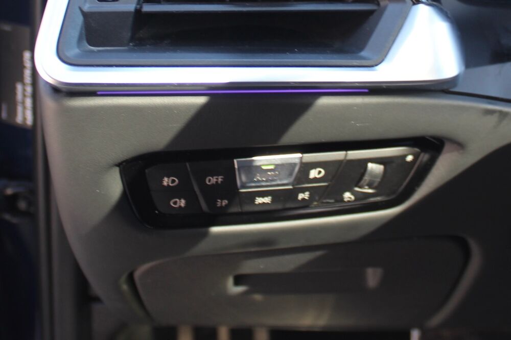 S&eacute;rie 3 330eA xDrive 292 ch M SPORT / CARPLAY + TOIT OUVRANT + TANZA 2021 occasion 34430 Saint-Jean-de-V&eacute;das