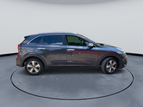 Niro HYBRID 1.6 GDi 141CV FINITION PREMIUM - BOITE AUTO - CAMERA 2018 occasion 78280 GUYANCOURT