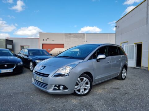 Peugeot 5008 - 2.0 HDI 150CH 7 PLACES ALLURE - Gris
