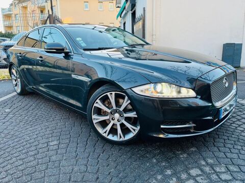 XJ Premium Luxe - 3.0 D V6 275 Bva6 - 2nd Main / Crit'2 / Entre 2015 occasion 78800 Houilles
