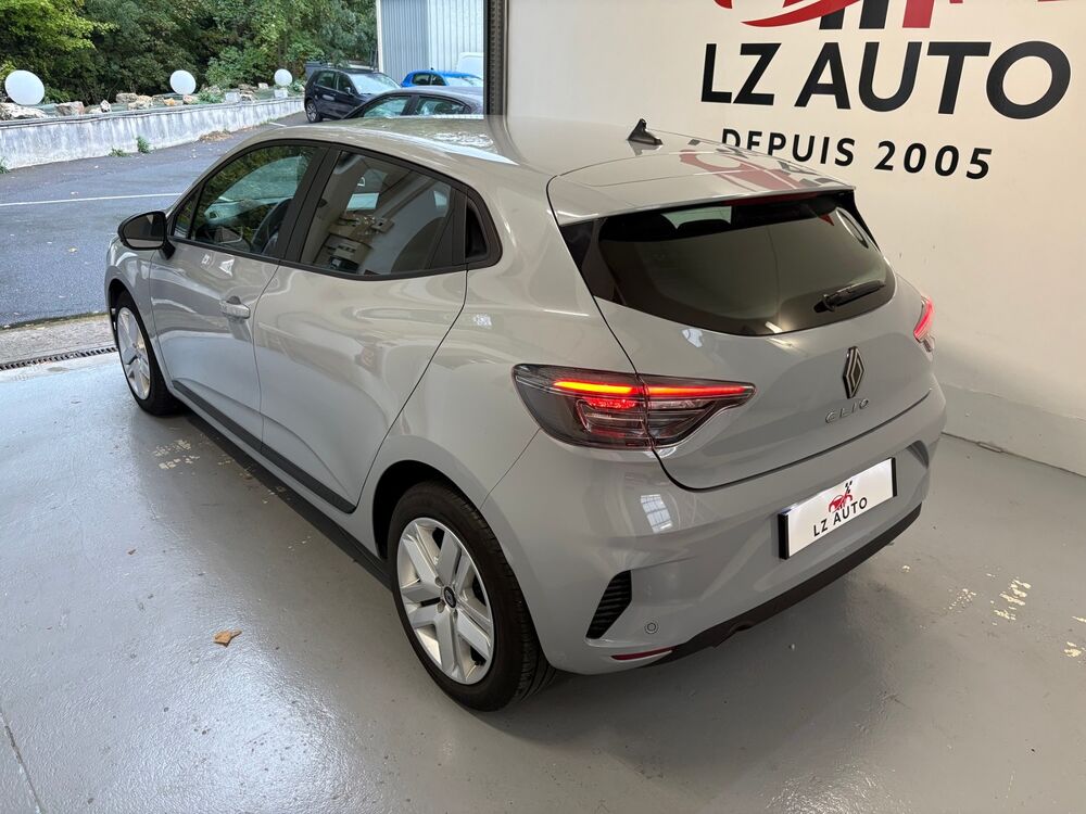 Clio V Nouveau TCE 90 ch BV 6 Evolution Gris Rafale *PRIX HORS TAXE 2024 occasion 51430 Tinqueux