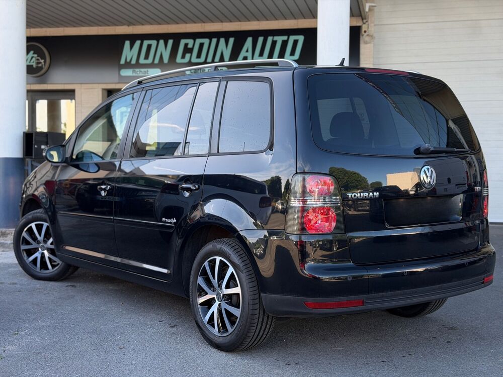 Touran Freestyle Phase 2 - 1.9 TDi 105cv 2010 occasion 95190 Goussainville