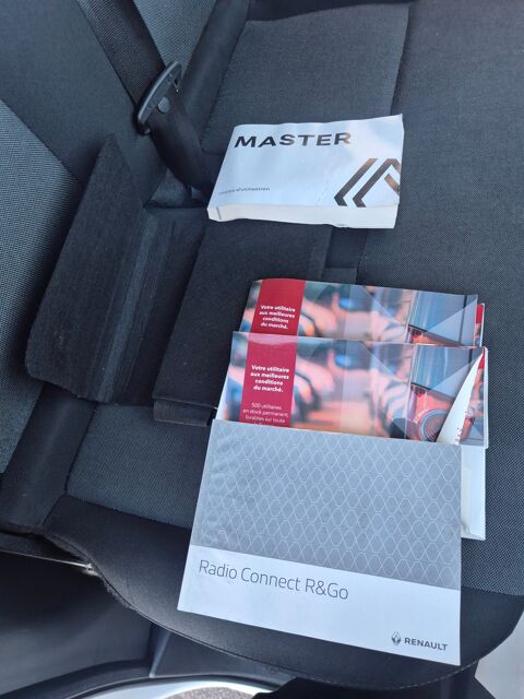 Master 2.3 L BLUE DCI 165 CH CAISSE HAYON 20 M3 2022 occasion 45700 Mormant-sur-Vernisson