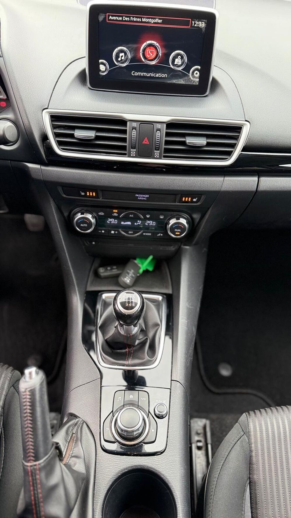 Mazda3 2.0 Skyactiv-G 120 ch – Tr&egrave;s bien &eacute;quip&eacute;e – 91 600 km 2014 occasion 69680 CHASSIEU