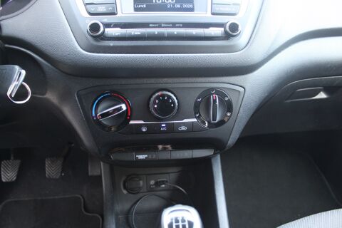 i20 1.2 84 ch INITIA + CLIMATISATION + BLUETOOTH 2016 occasion 34430 Saint-Jean-de-V&eacute;das