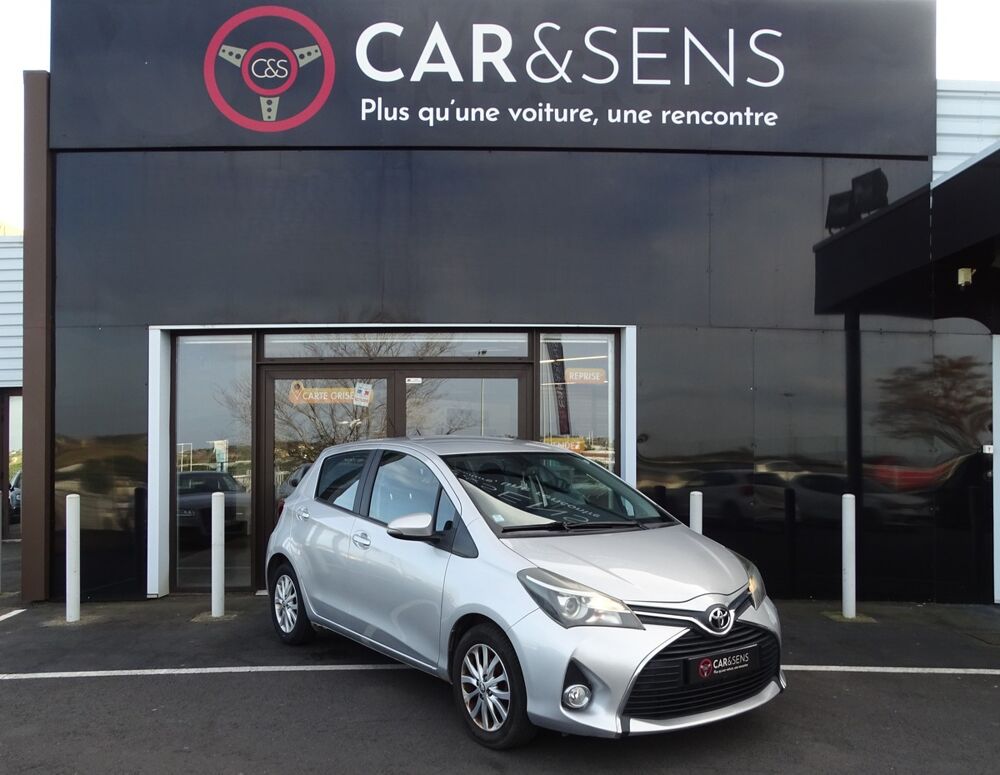 Yaris 1.3 III 100 Ch VVT-i Dynamic BVM6 5 portes Cam&eacute;ra R&eacute;gulateur 2015 occasion 34500 B&eacute;ziers
