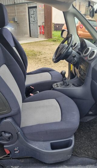 1007 1.4 HDI 2005 occasion 88170 Dombrot-sur-Vair