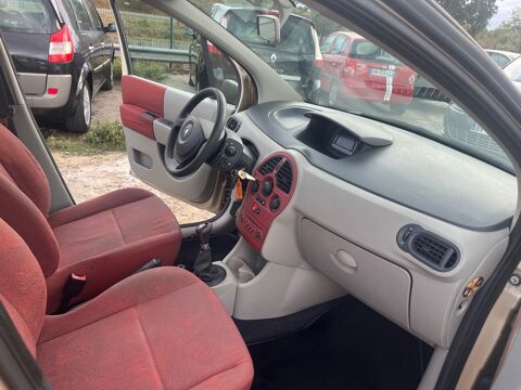 Modus 1.4i 81924km 2004 occasion 44650 Leg&eacute;