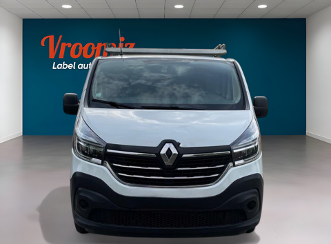 Renault Trafic 2.0 dci 120 cv l1h1 2021 occasion L&egrave;ves 28300