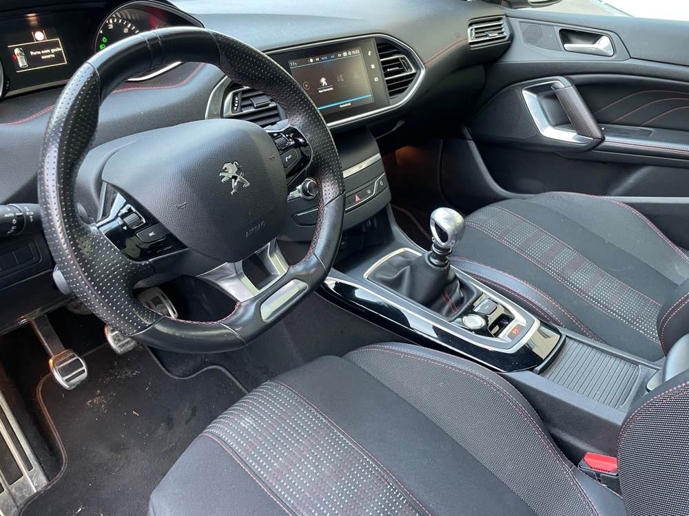 308 1.5 BLUEHDI 130CH S&S GT LINE - TOIT PANORAMIQUE - CARPLAY - 2017 occasion 92210 Saint-Cloud