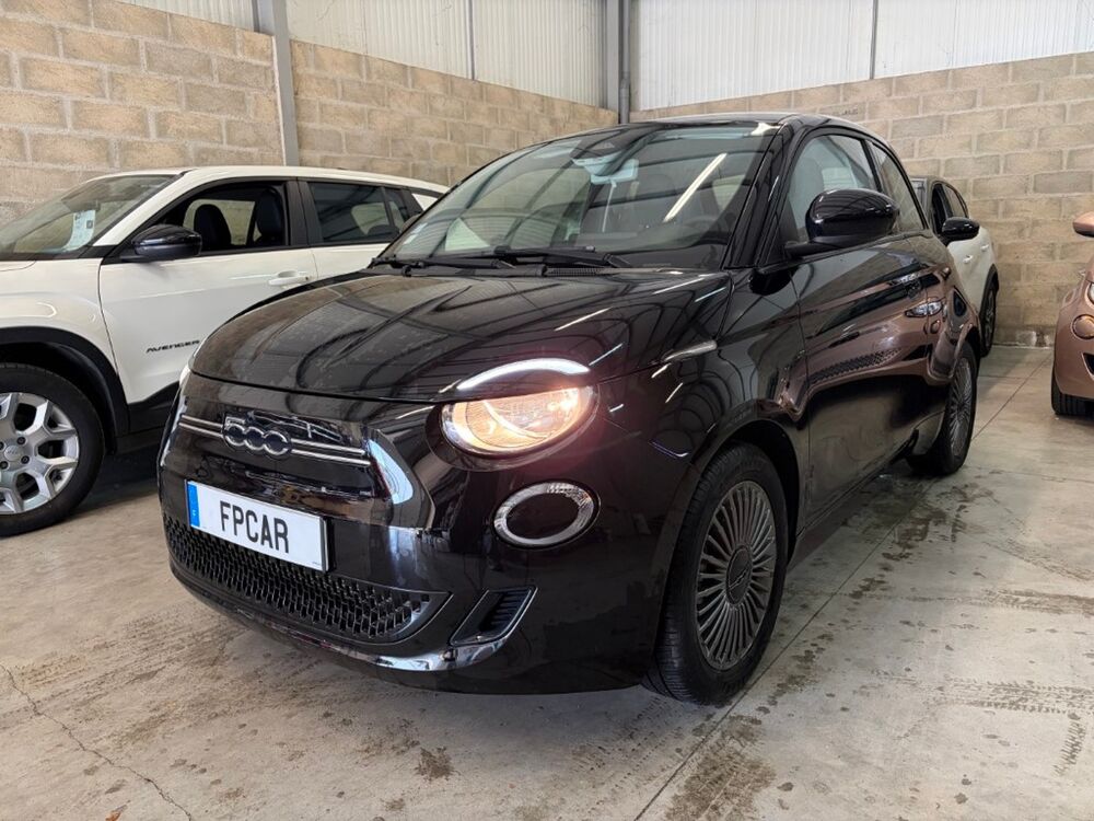500 e 118cv ICONE 42KWH SOH:95.3% NOIR / RADAR DE RECUL / GPS 2022 occasion 91480 Varennes-Jarcy