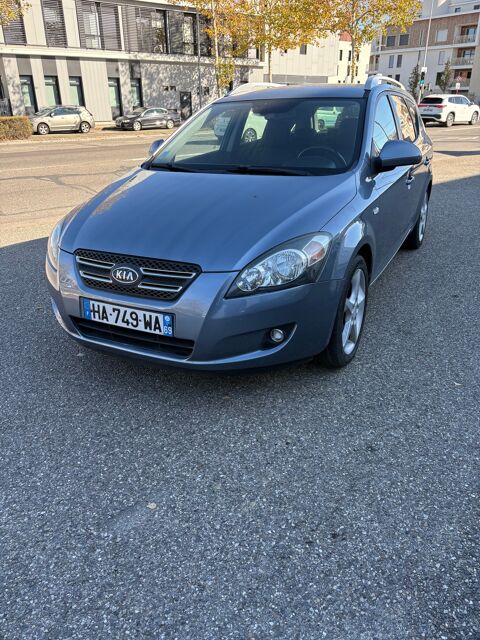 Kia Ceed 1.6 CRDI Diesel CTok Entretien a jour 2008 occasion Feyzin 69320