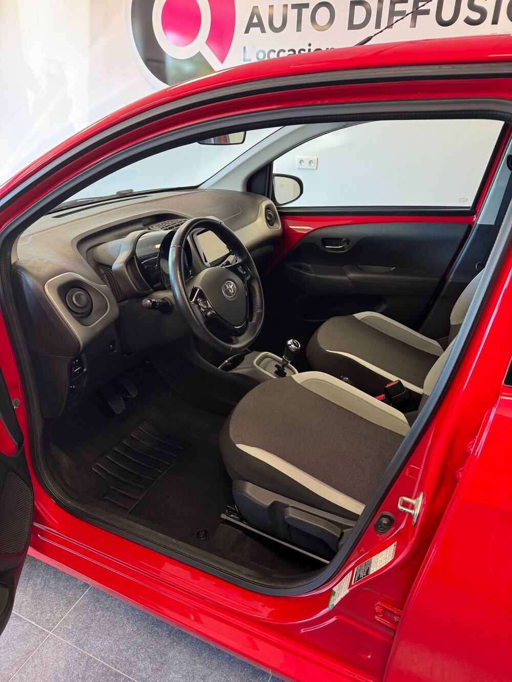 Aygo 1.0 vvti BVA 2016 occasion 68110 Illzach