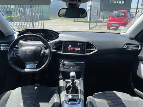 308 1.2 E-THP Essence 110ch Finition Allure 106.000Kms du 04/201 2019 occasion 72100 Le Mans