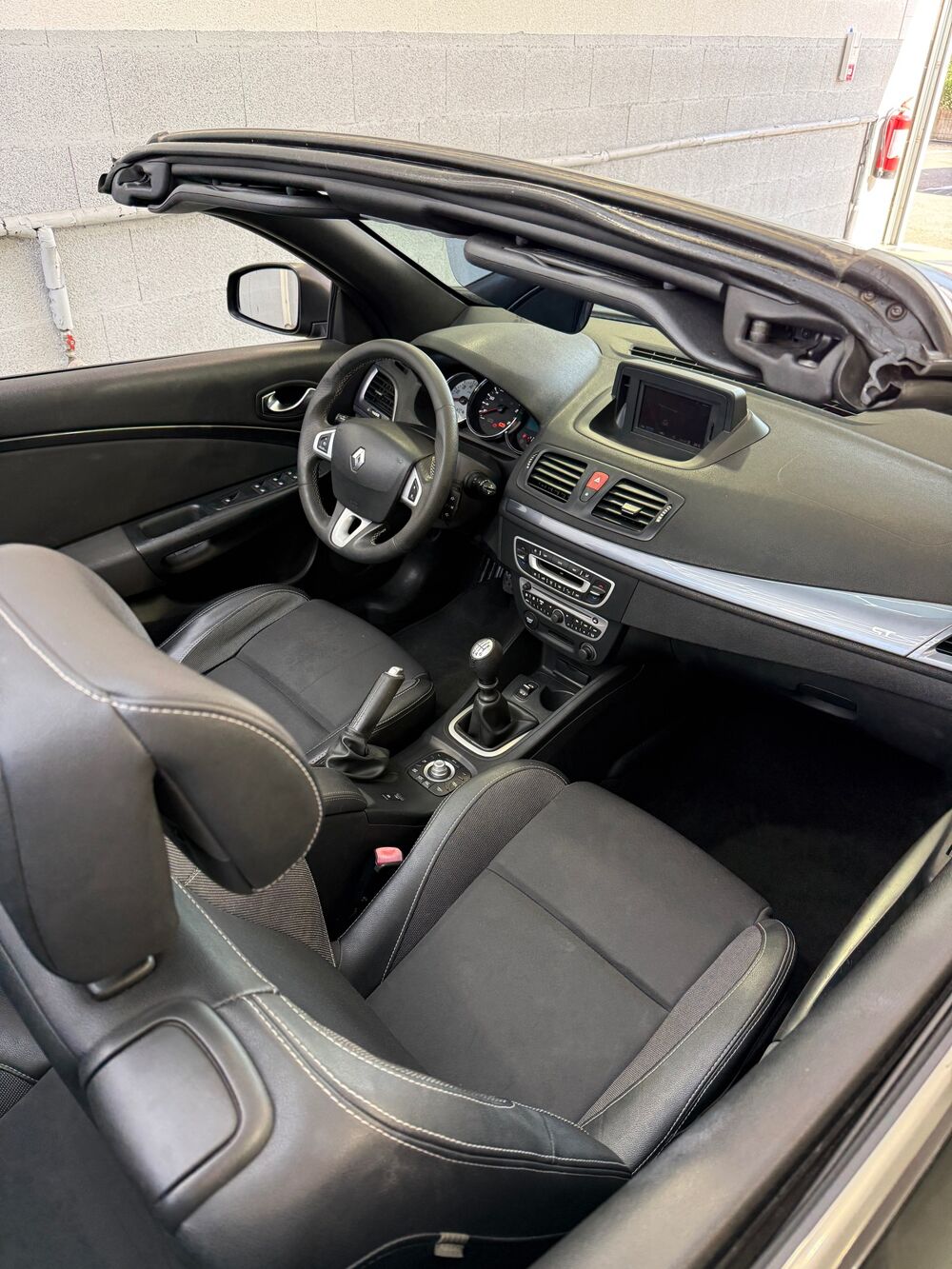 M&eacute;gane GT Phase 2 Cabriolet 2.0 160ch, GARANTIE CT Mois de 6 Mois 2011 occasion 69800 SAINT-PRIEST