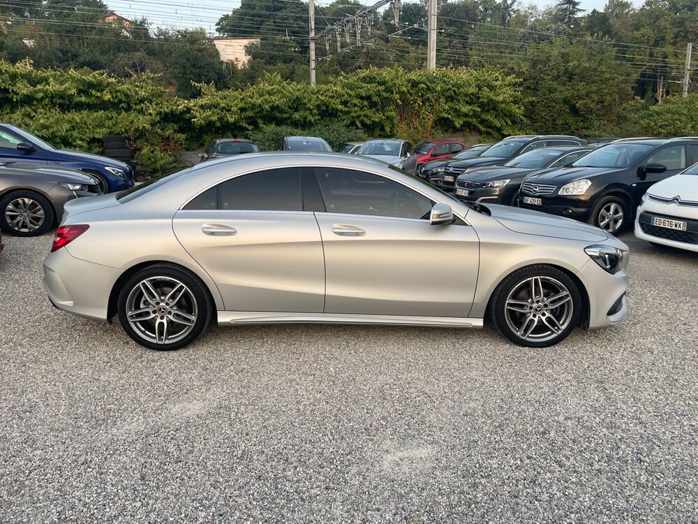 Classe CLA 200 cdi AMG Line Gris Mat. 136 cv GPS/Camera/ Garantie 12 2017 occasion 69320 FEYZIN
