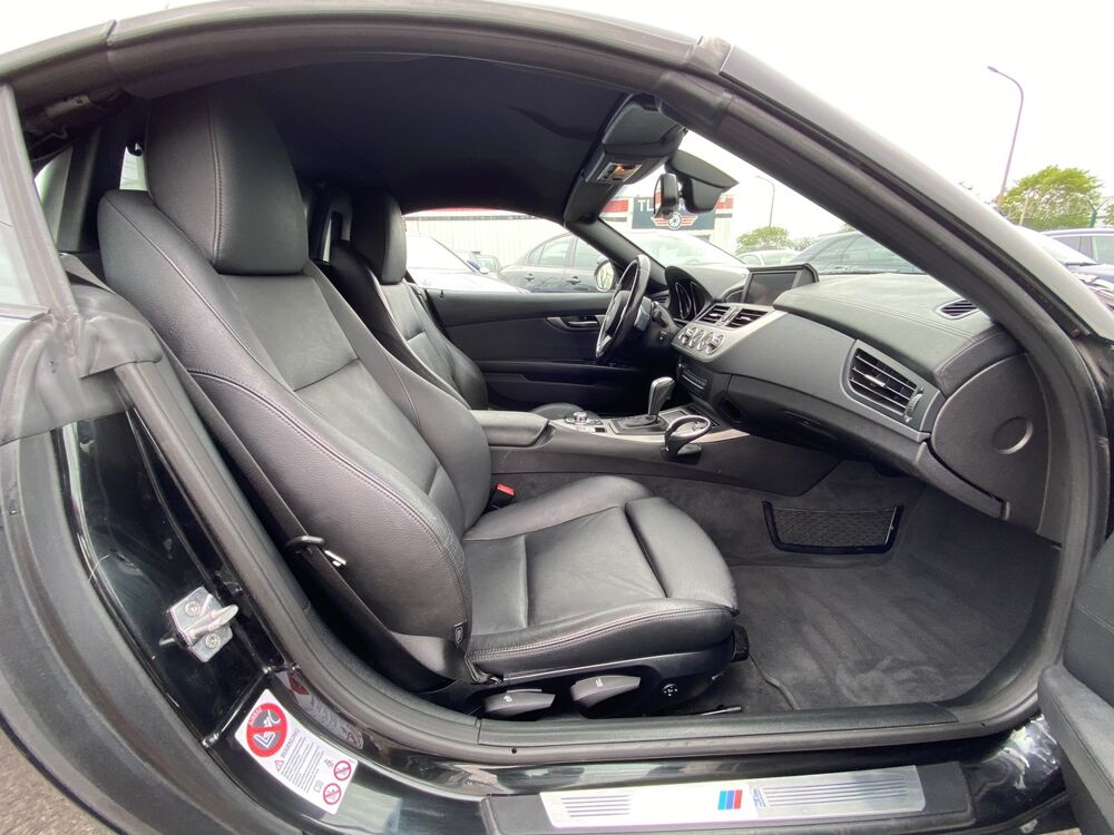 Z4 30ia Boite Auto Historique Garantie 12M & r&eacute;vis&eacute;e TL AUTOMO 2011 occasion 62100 Calais