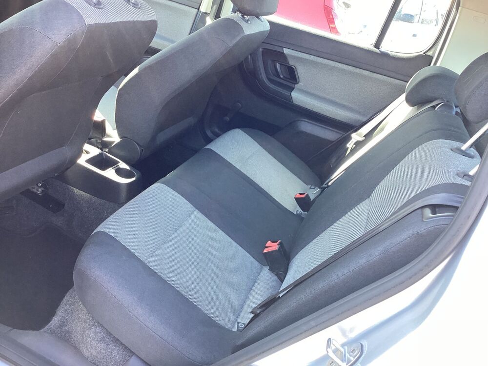 Fabia 1.2 Active 2012 occasion 62100 Calais