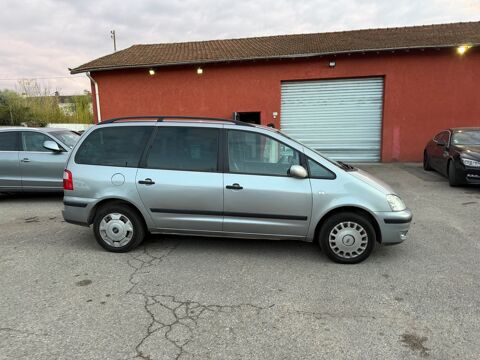 Galaxy 1.9 tdi 115ch Confort 7PLACES Radar av et arr + attelage 2004 occasion 69330 MEYZIEU