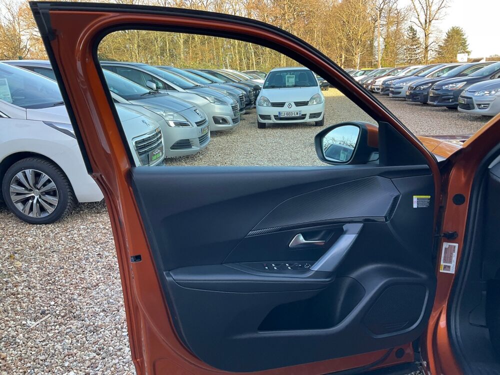 2008 II 1.5 BlueHDi 16V S&S 102 cv FINITION ALLURE 114 733 km 2020 occasion 45500 GIEN