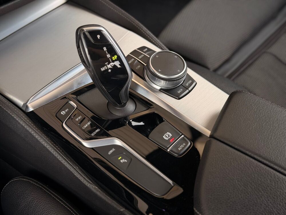 S&eacute;rie 5 (G30) M Sport 530e 2.0 i 252 Plug in Hybrid Steptronic8 184 2019 occasion 95190 Goussainville
