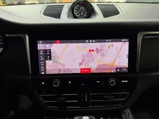 Macan 2.0 Turbo PDK 265 cv - Entretiens OK 2022 occasion 95190 Goussainville