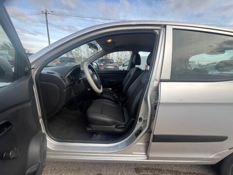 Picanto Phase 2 / 1.0 / 12V 62 cv * Finition Motion / 73Mkms* 2010 occasion 34770 Gigean