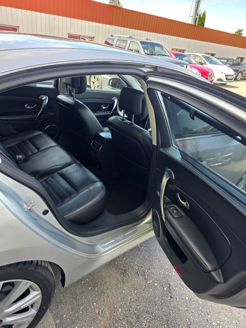 Latitude 3.0 DCI 240CH INITIALE BVA 2011 occasion 41350 Vineuil
