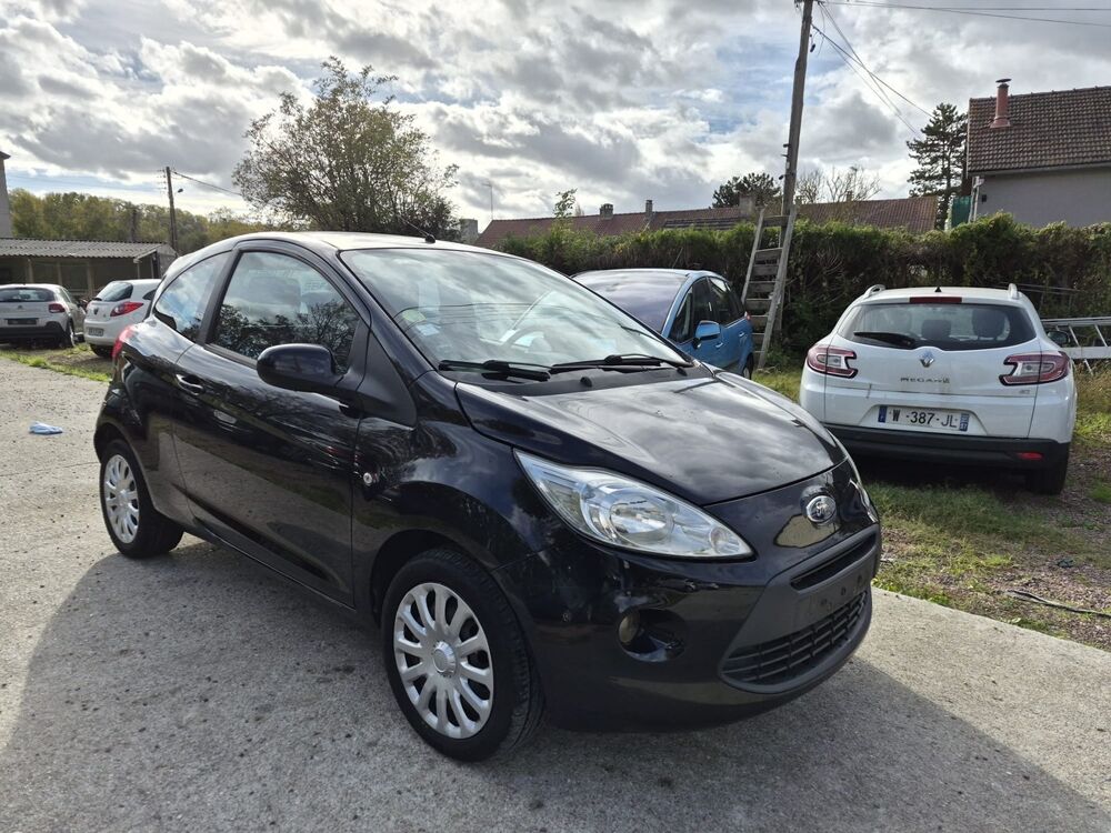 Ka TITANIUM 69 CH PAIEMENT EN 4,10 FOIS AVEC COFIDIS 2009 occasion 78270 BENNECOURT