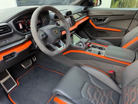 Urus 4.0 V8 800 CH SE / 1ERE MAIN / 14792 KMS 2025 occasion 62780 CUCQ